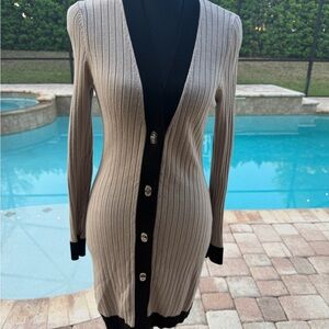 White House Black Market XS Ribbed Sweater Dress Beige Black Trim Button Front